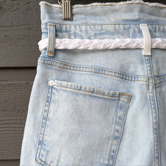 7FAM Light Wash Denim High Rise Paperbag Shorts with Braided Belt Size 27 - Picture 4 of 11